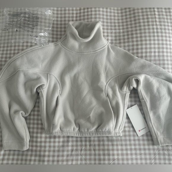 ‼️SOLD‼️ Lululemon Looped Terry Fleece Funnel Neck - Picture 1 of 7